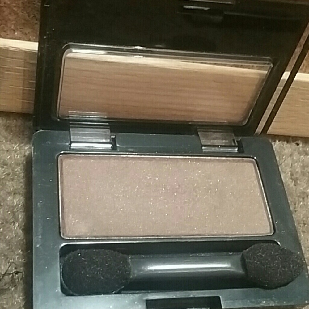 Maybelline New York Brown Eyeshadow